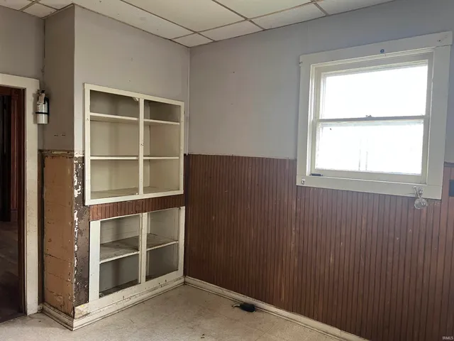 $69,500 | 925 West Powers Street, Muncie, IN 47305