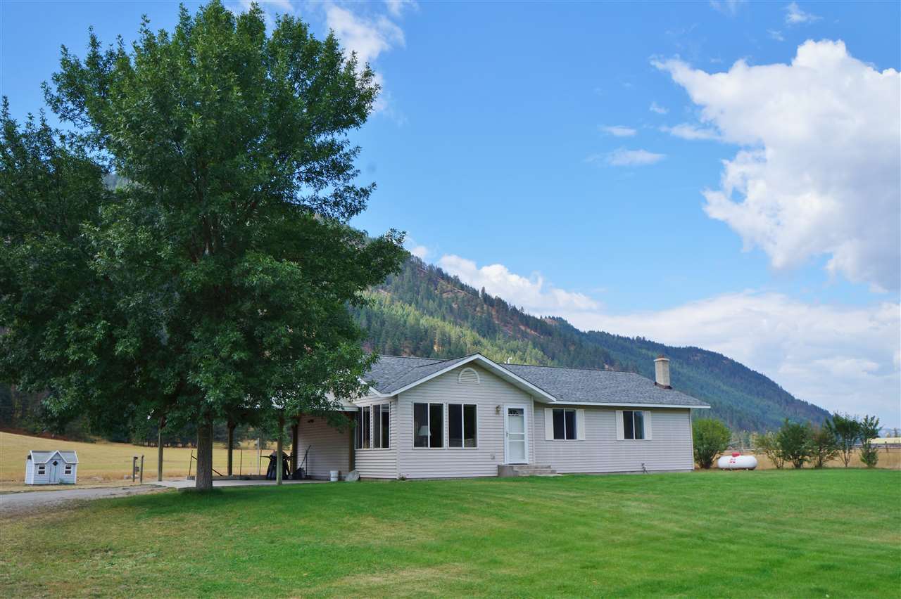 271 Aladdin Road Colville, WA 99114 - Photo 1 of 20