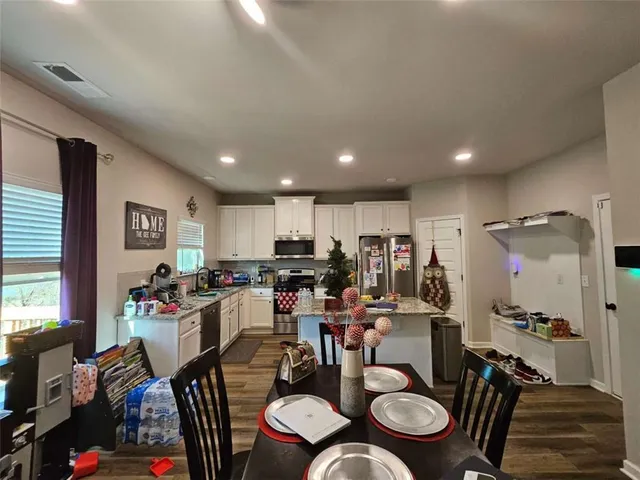 $3,000 | 4962 Zoya Court, South Fulton, GA 30331