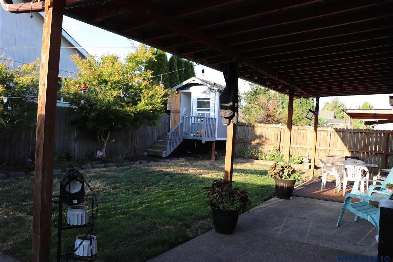 256 Independence Way Independence, OR 97351 - Photo 16 of 20 Gallery Image 16