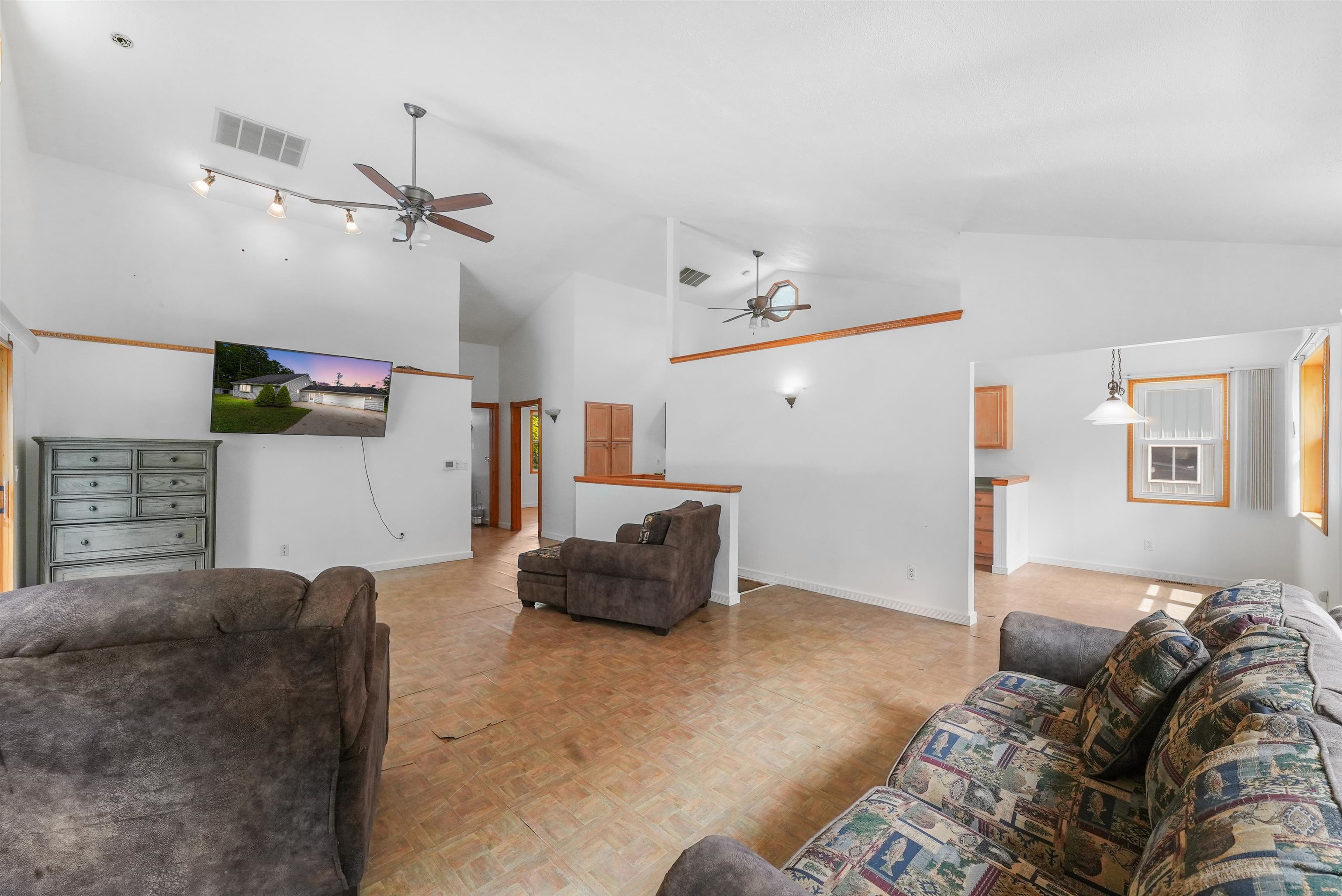 668 West 18 1/2 Road Mesick, MI 49668 - Photo 12 of 39 1926578-c7a89885-5497-4f1d-ba30-5dcf7a053a48.JPG