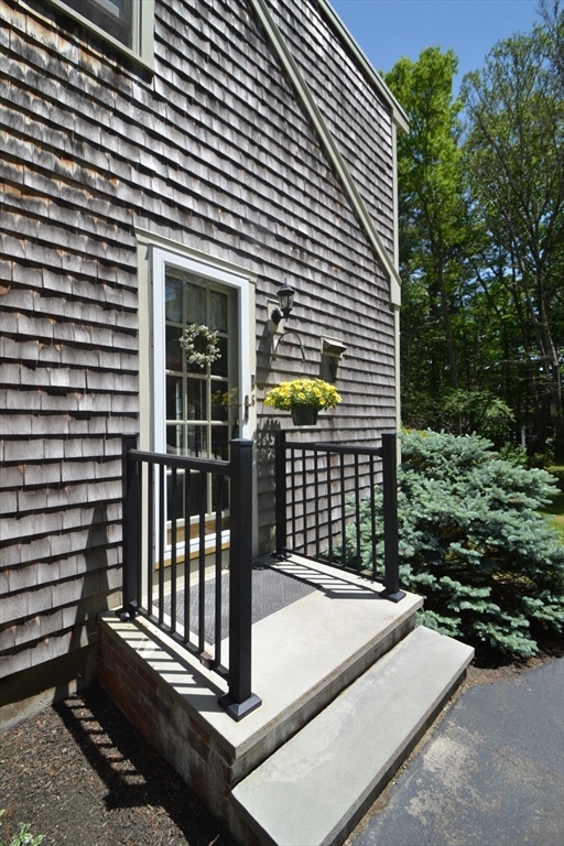 18 Bennett Road Rochester, MA 02770 - Photo 40 of 42