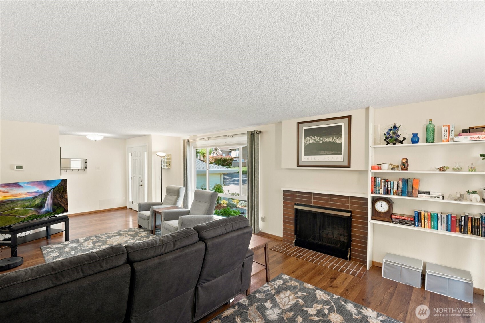 3657 Southwest 318th Street Federal Way, WA 98023 - Photo 4 of 26