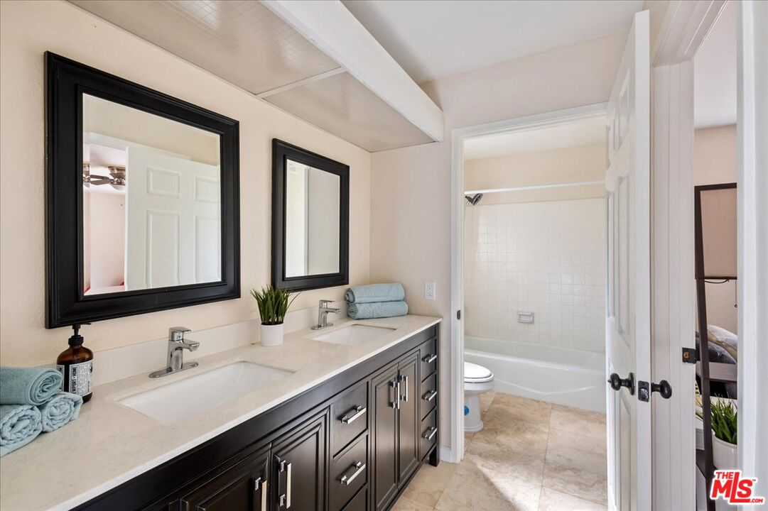 21327 Chirping Sparrow Road Diamond Bar, CA 91765 - Photo 26 of 38 Gallery Image 26