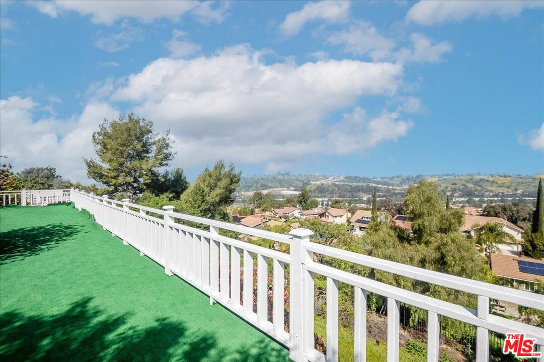 21327 Chirping Sparrow Road Diamond Bar, CA 91765 - Photo 32 of 38 Gallery Image 32