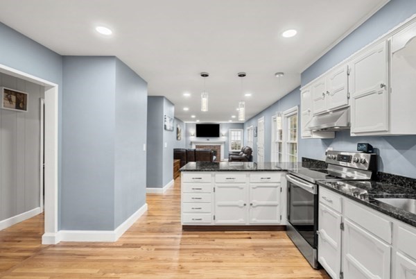 36 Ferry Road Salisbury, MA 01952 - Photo 6 of 24