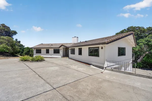 $1,645,000 | 25955 Colt Lane, Carmel Valley, CA 93924