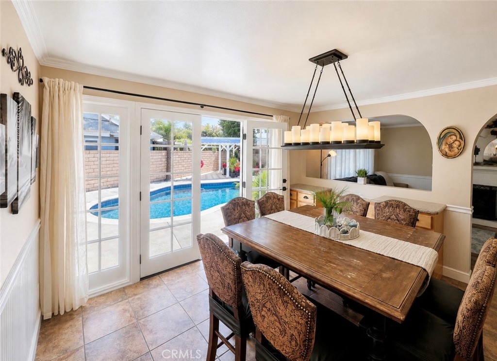 21104 Rosedell Drive Saugus, CA 91350 - Photo 18 of 57