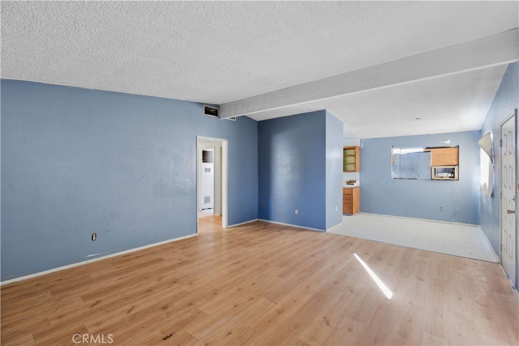 10380 Baker Road Lucerne Valley, CA 92356 - Photo 4 of 42