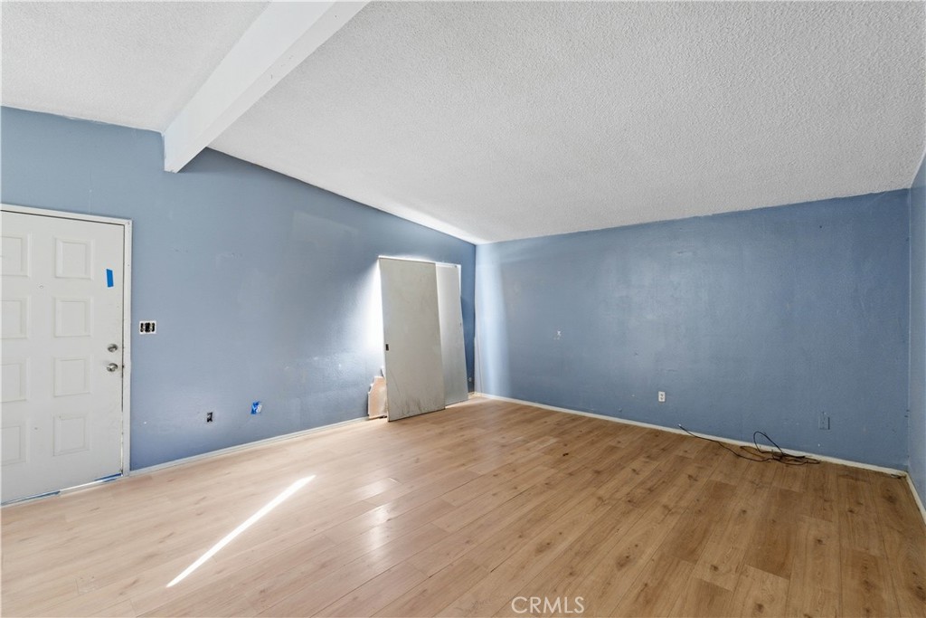 10380 Baker Road Lucerne Valley, CA 92356 - Photo 6 of 42