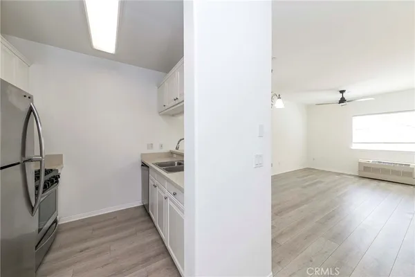 $2,700 | 3120 Sepulveda Boulevard, Unit 112, Torrance, CA 90505