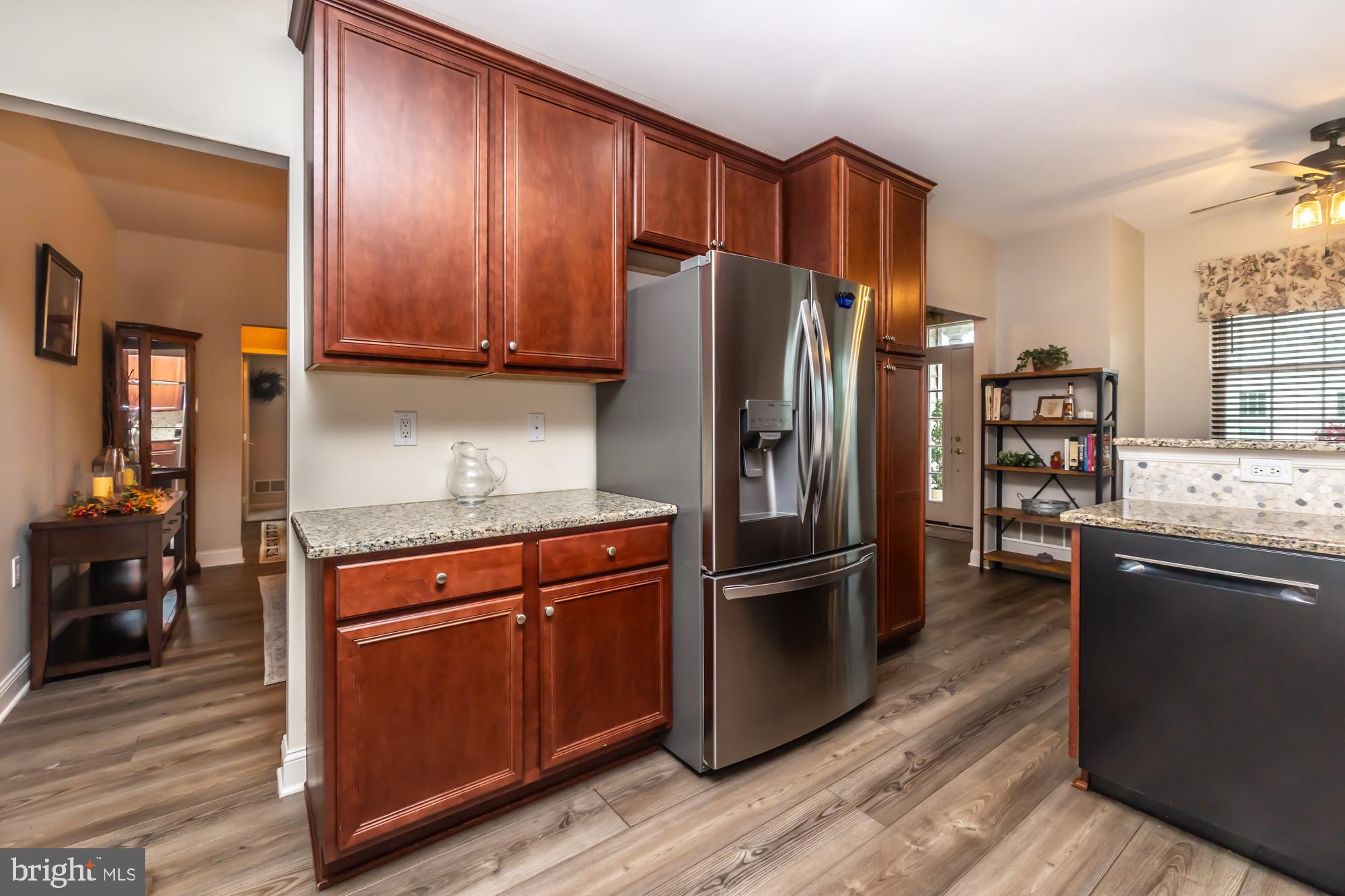 1105 Hulnick Road, Unit 43877 Coatesville, PA 19320 - Photo 12 of 38 Kitchen