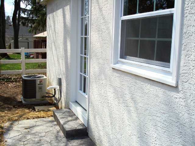 3068 Edgefield Road Columbus, OH 43221 - Photo 17 of 18
