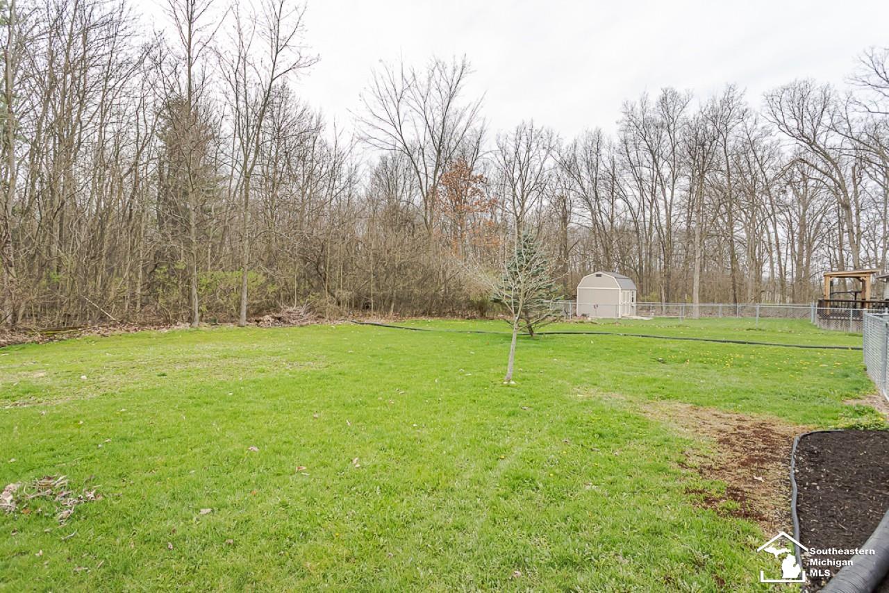 1897 Allan Street Adrian, MI 49221 - Photo 29 of 32