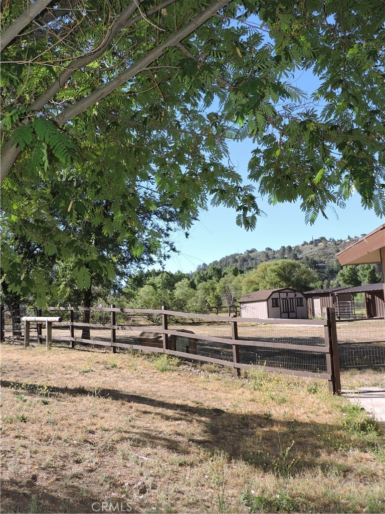 26931 Columbia Way Tehachapi, CA 93561 - Photo 6 of 49
