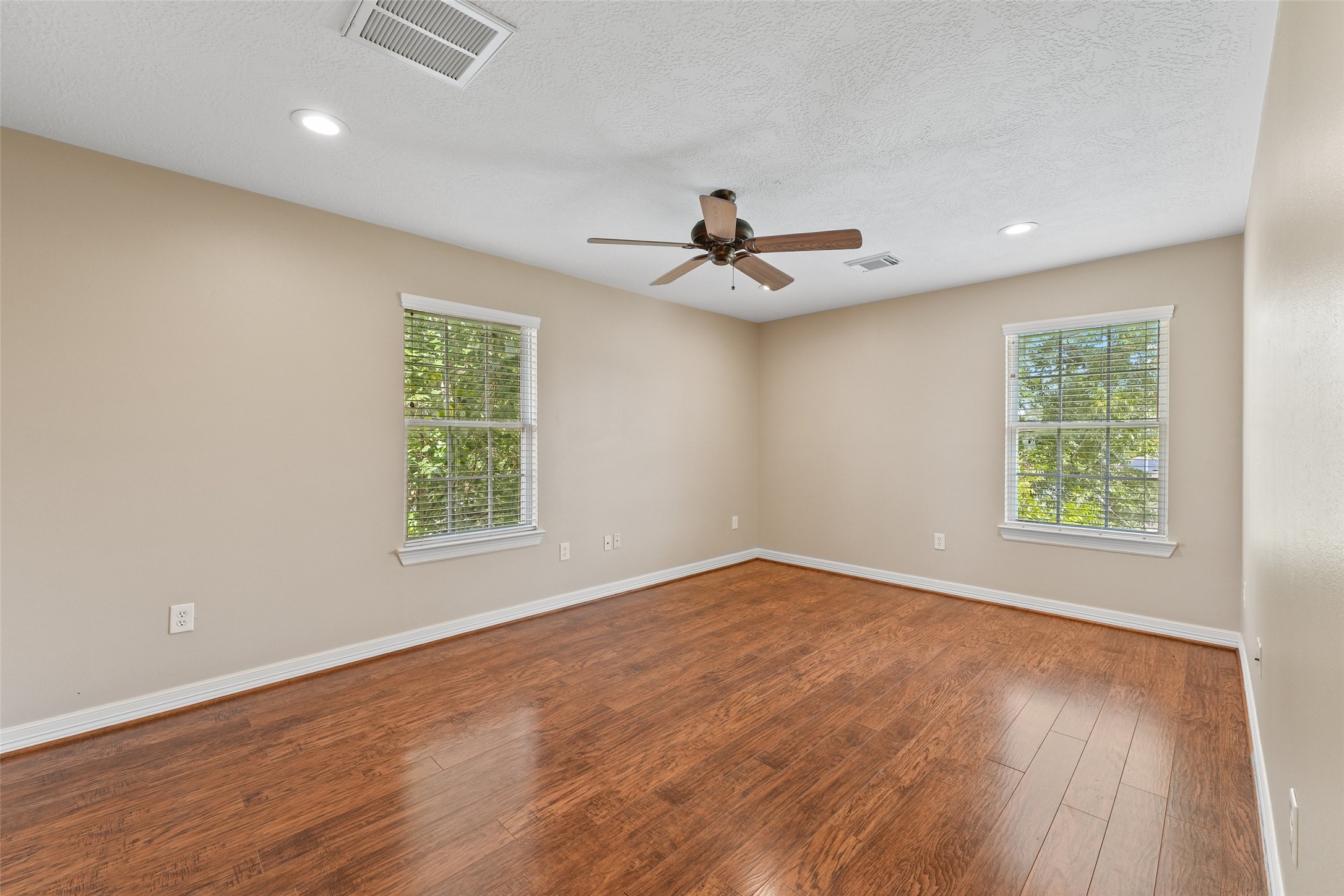 511 Turner Drive, Unit A Houston, TX 77076 - Photo 10 of 15