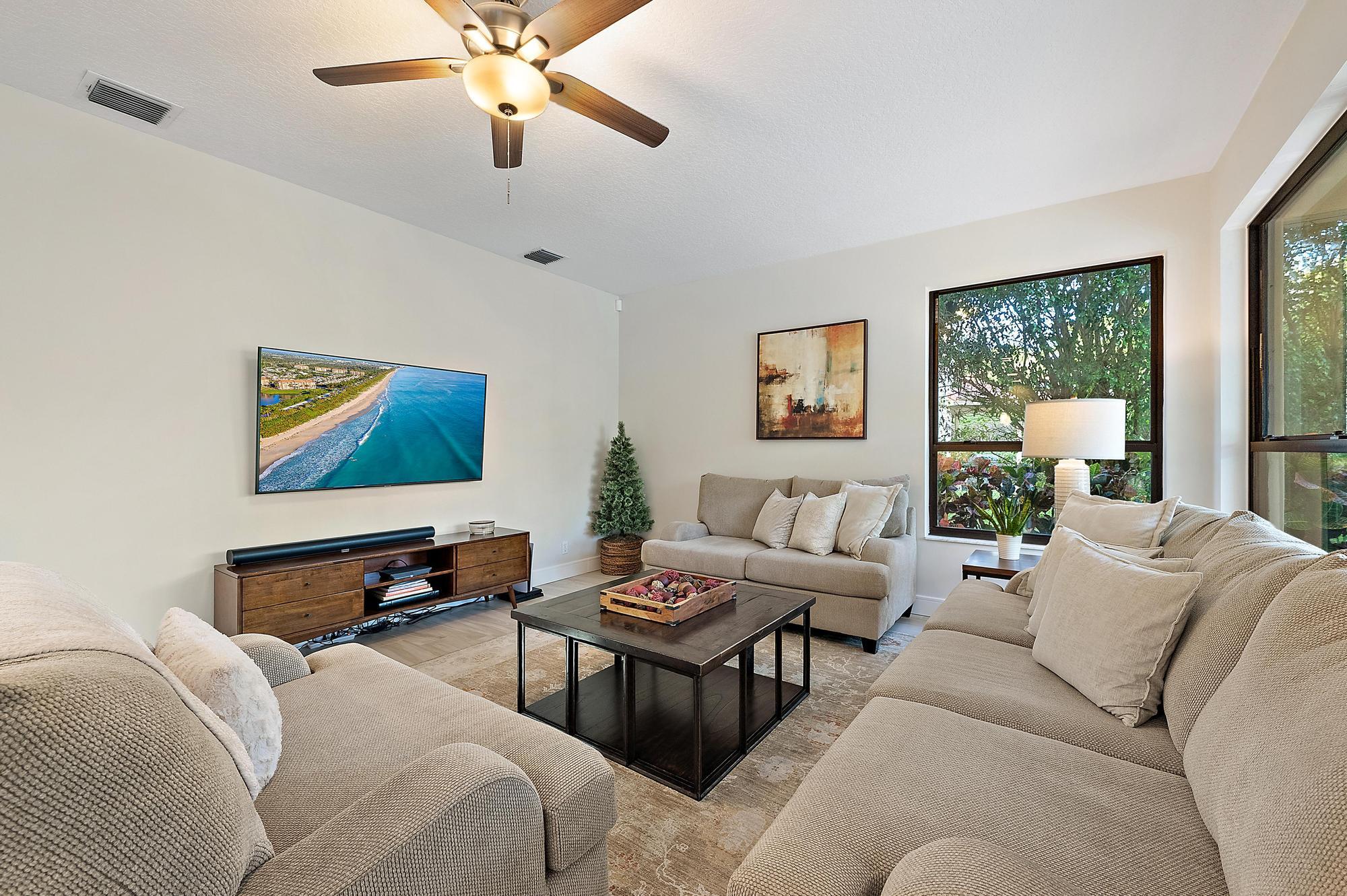 495 South Pelican Lane Jupiter, FL 33458 - Photo 16 of 41 495 Pelican Ln S