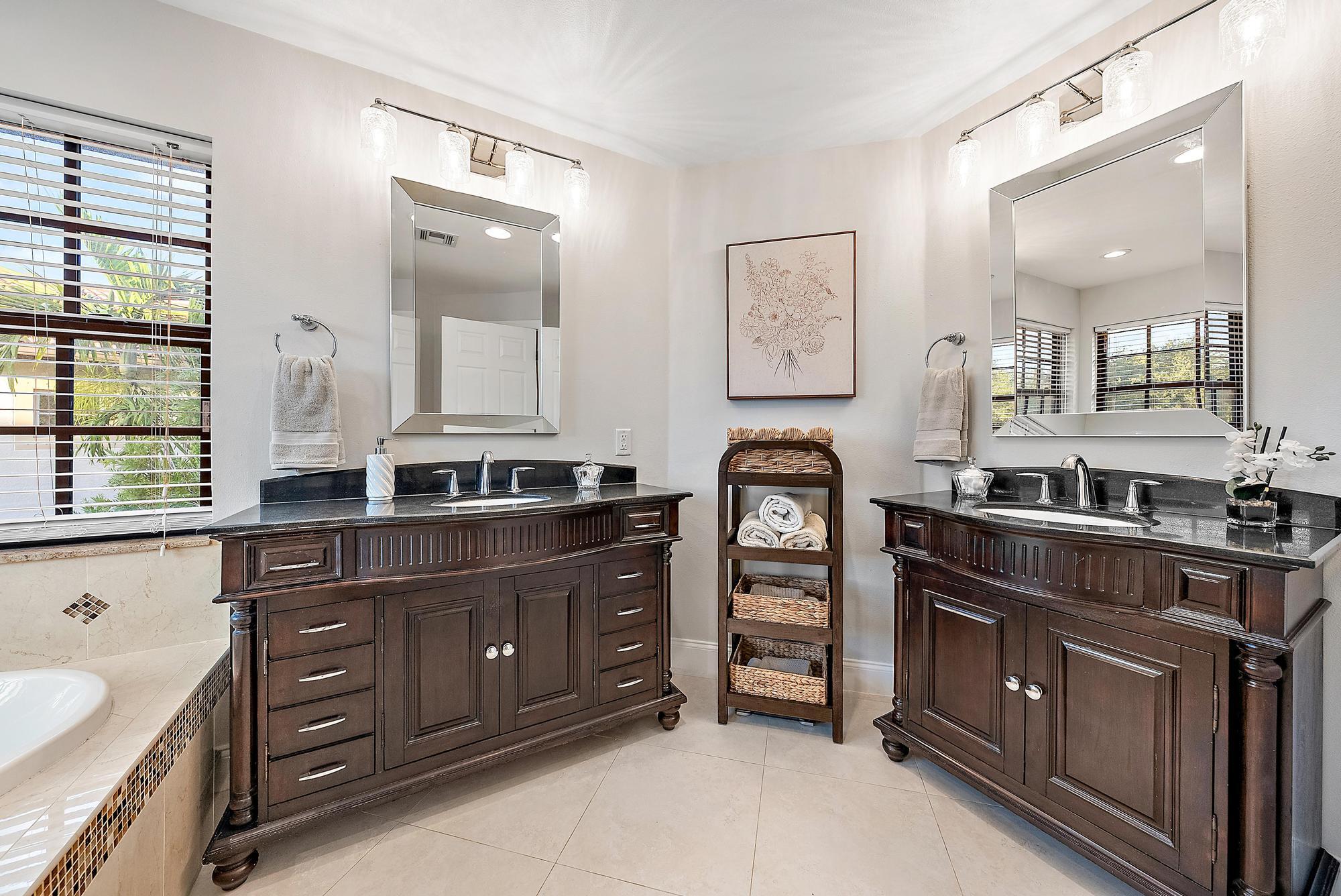 495 South Pelican Lane Jupiter, FL 33458 - Photo 25 of 41 495 Pelican Ln S