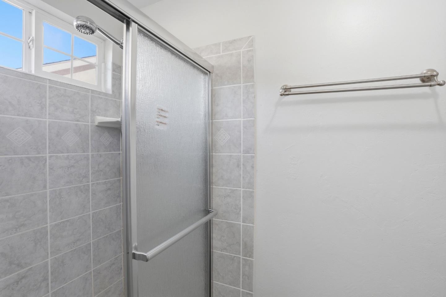 1454 Arlington Road Livermore, CA 94551 - Photo 23 of 44