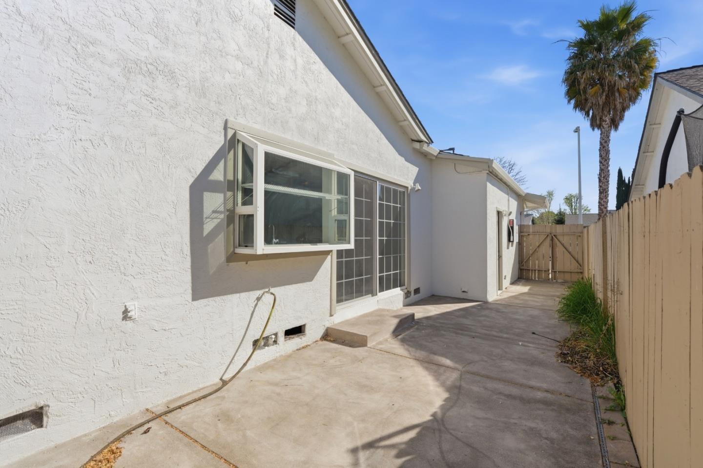 1454 Arlington Road Livermore, CA 94551 - Photo 31 of 44