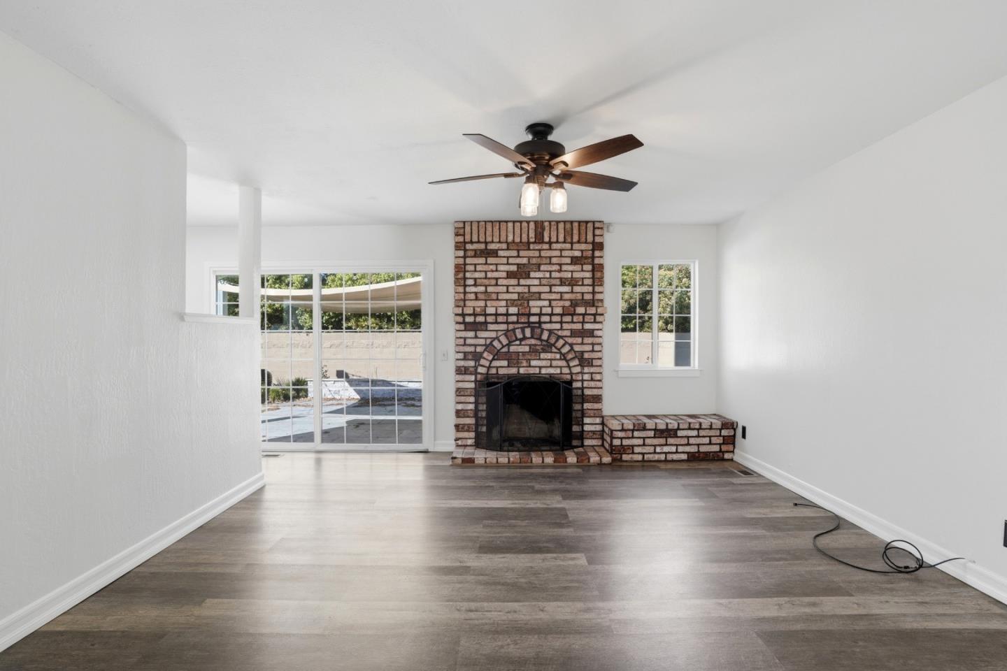 1454 Arlington Road Livermore, CA 94551 - Photo 5 of 44