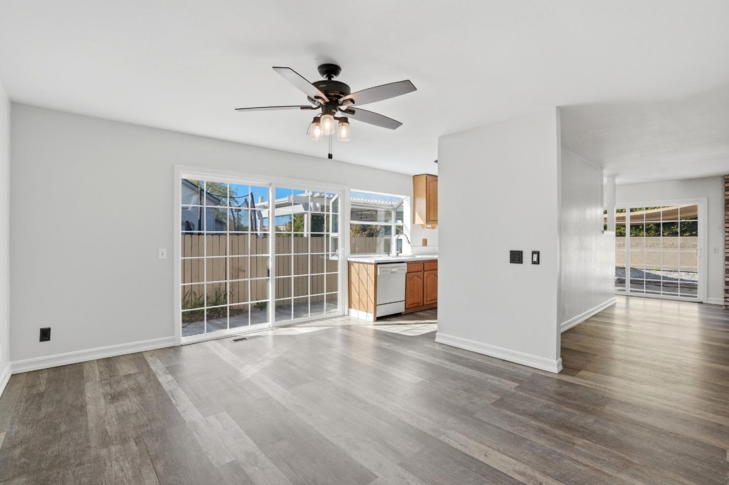 1454 Arlington Road Livermore, CA 94551 - Photo 10 of 44