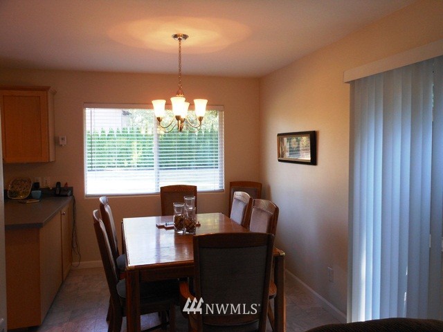 17321 Southeast 121st Place Renton, WA 98059 - Photo 3 of 15 Gallery Image 3