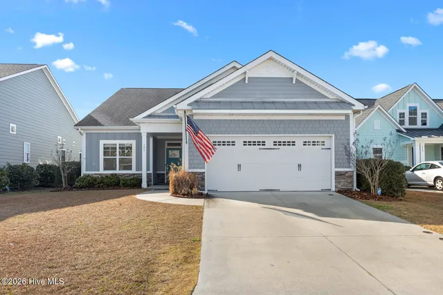 $515,000 | 105 North Lamplighters Walk, Hampstead, NC 28443