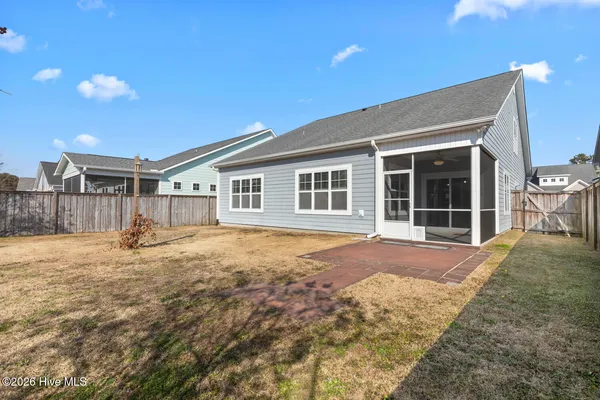 $515,000 | 105 North Lamplighters Walk, Hampstead, NC 28443