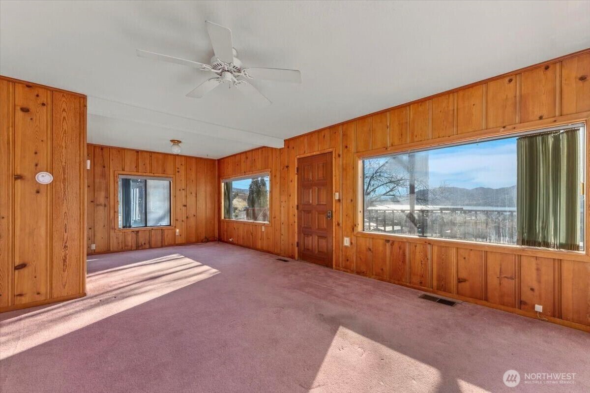 475 Totem Pole Road Manson, WA 98831 - Photo 14 of 33