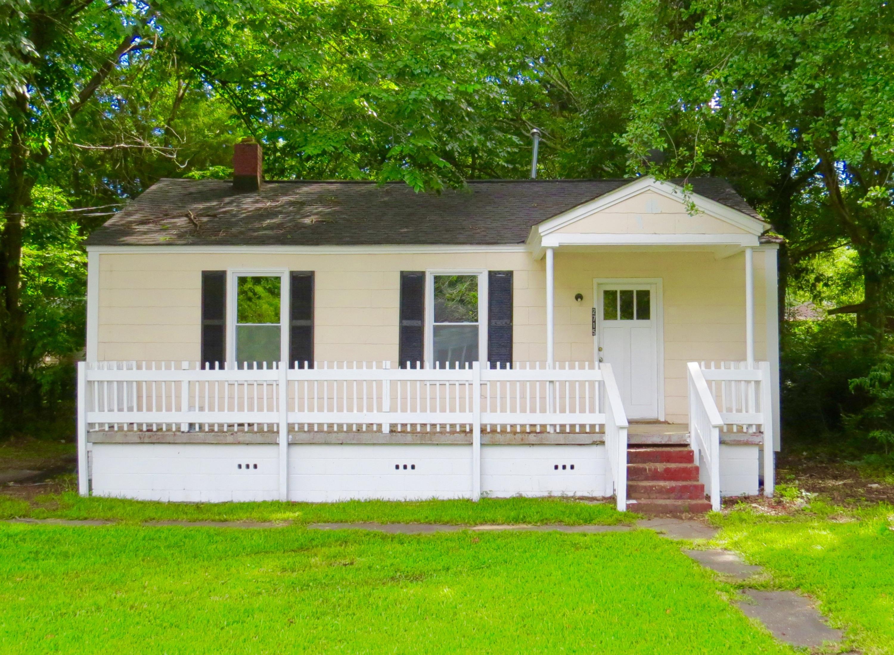 2715 Saratoga Road North Charleston, SC 29405 - Photo 1 of 1 Saratoga