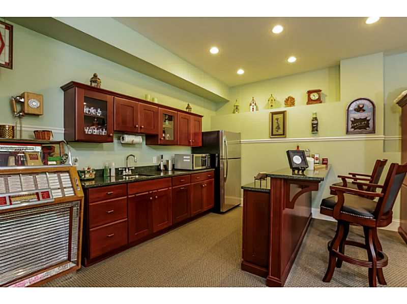 8 Kettle Cl, Unit 8 Westerly, RI 02891 - Photo 19 of 25 Bonus Room. Downstairs Bar
