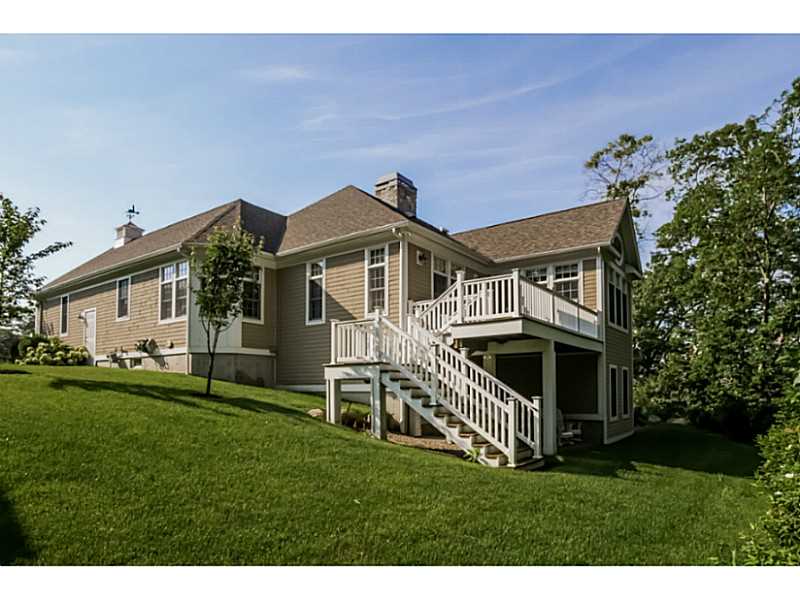 8 Kettle Cl, Unit 8 Westerly, RI 02891 - Photo 23 of 25 Exterior Back.