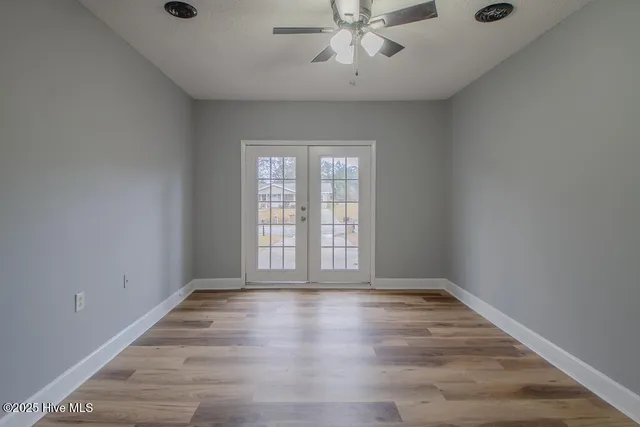 $257,000 | 42 Heritage Drive, Jacksonville, NC 28540