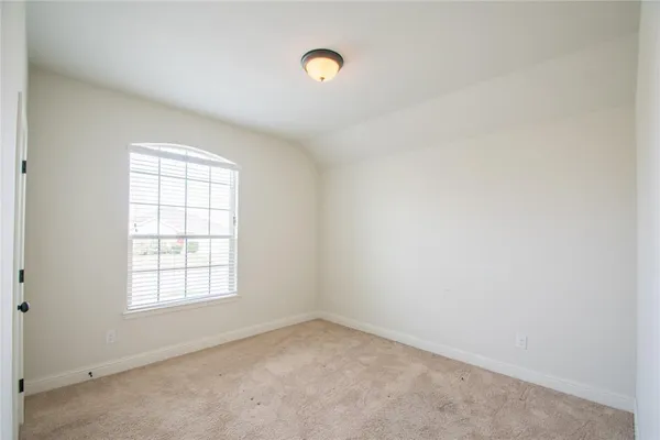 $1,995 | 733 Poncho Lane, Fort Worth, TX 76052