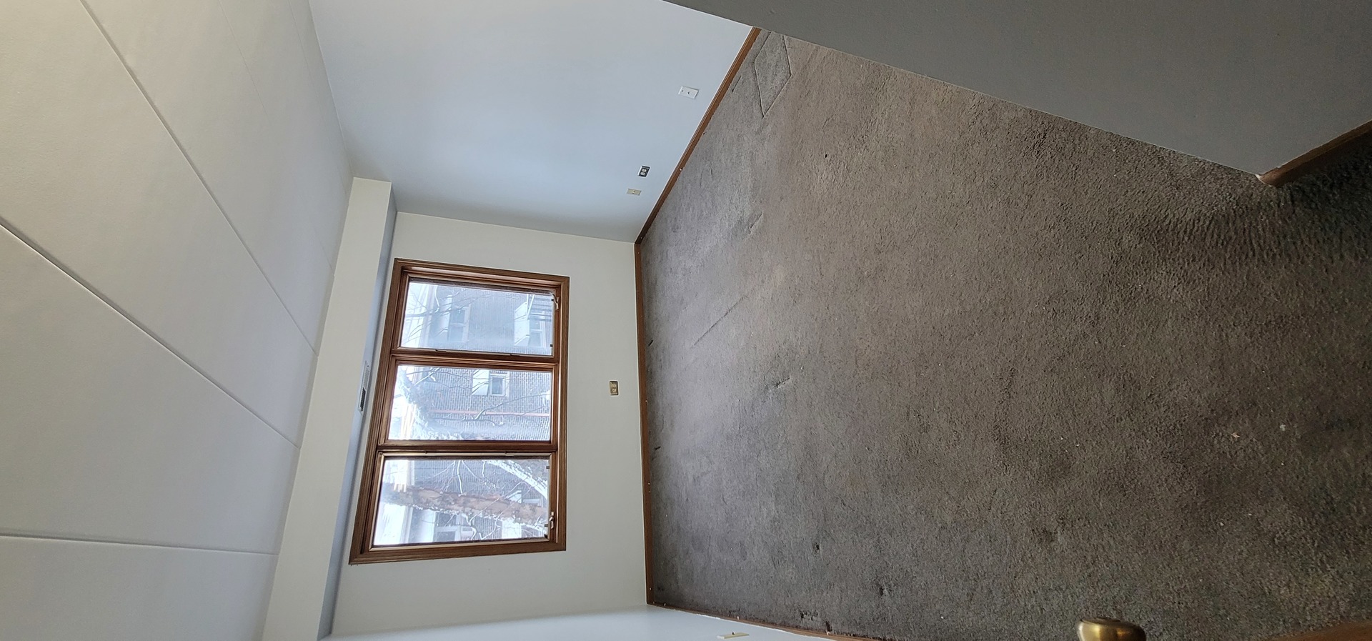 4530 West 93rd Street, Unit 2B Oak Lawn, IL 60453 - Photo 12 of 22 a view of an empty room and window