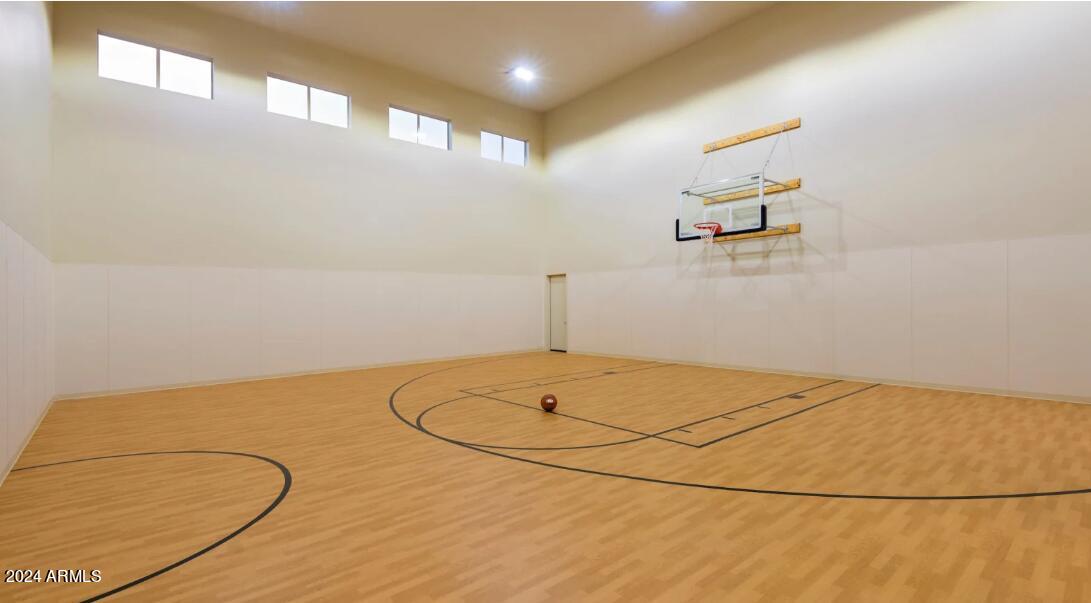 855 West Southern Avenue, Unit 1 Mesa, AZ 85210 - Photo 14 of 19 Basketball Court