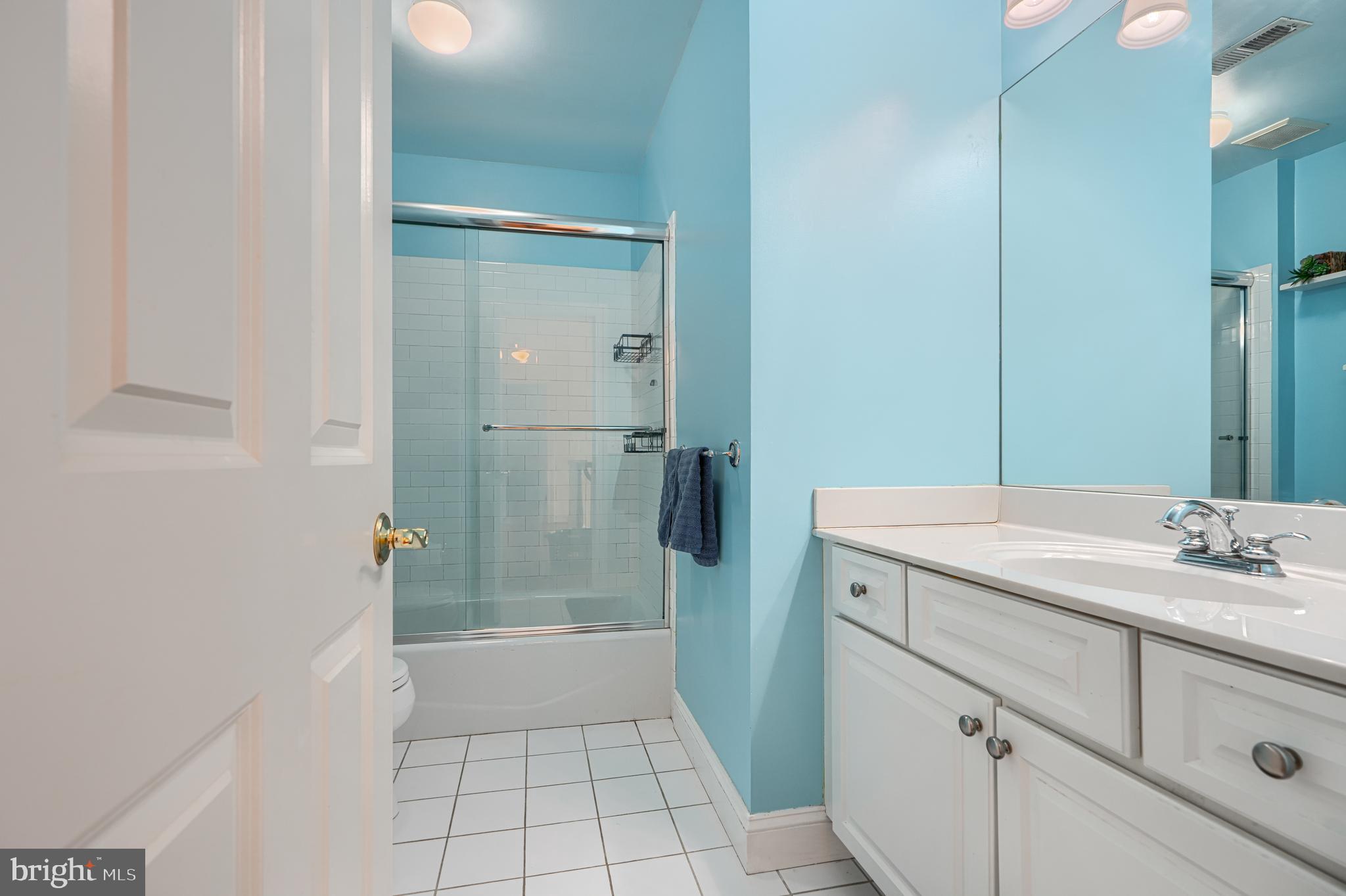 4620 Silver Spring Road Perry Hall, MD 21128 - Photo 41 of 75 Main Full Bath upstairs