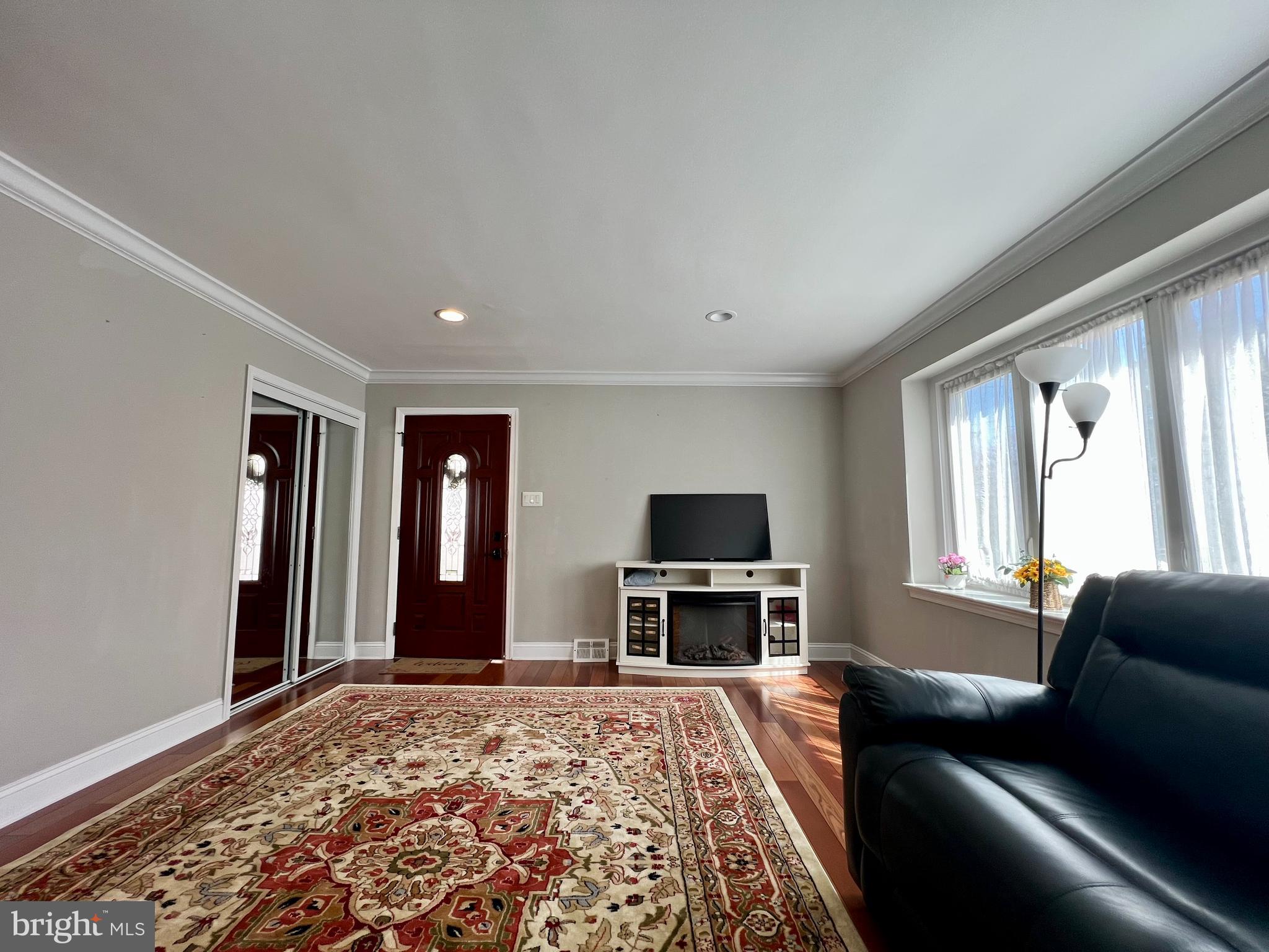 2988 Welsh Road Philadelphia, PA 19152 - Photo 6 of 38