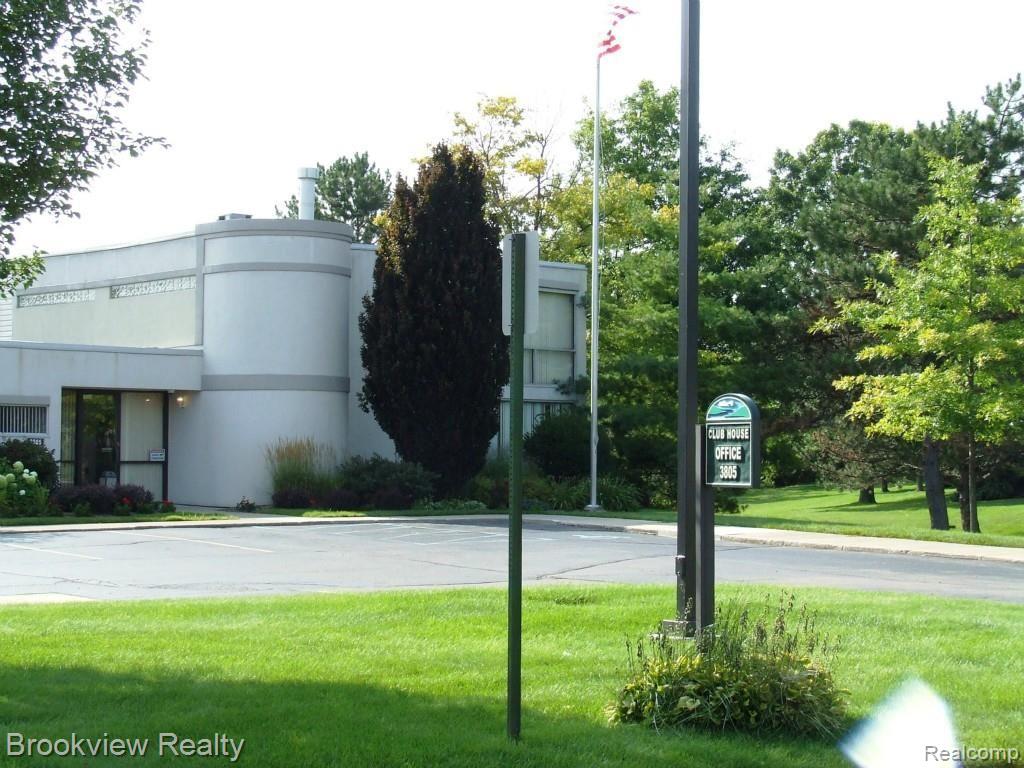 3928 OLD CREEK RD. TROY 026