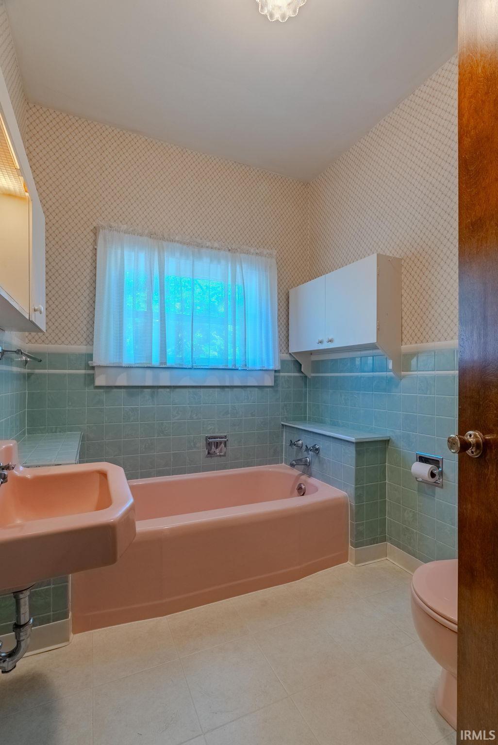 102 Stitt Street Wabash, IN 46992 - Photo 16 of 23