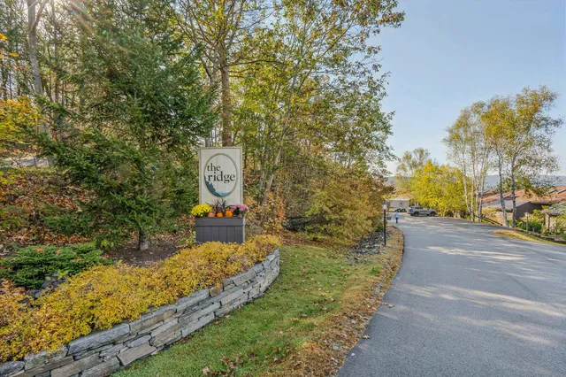 $575,000 | 397 Alden Partridge Road, Unit 1D, Hartford, VT 05059