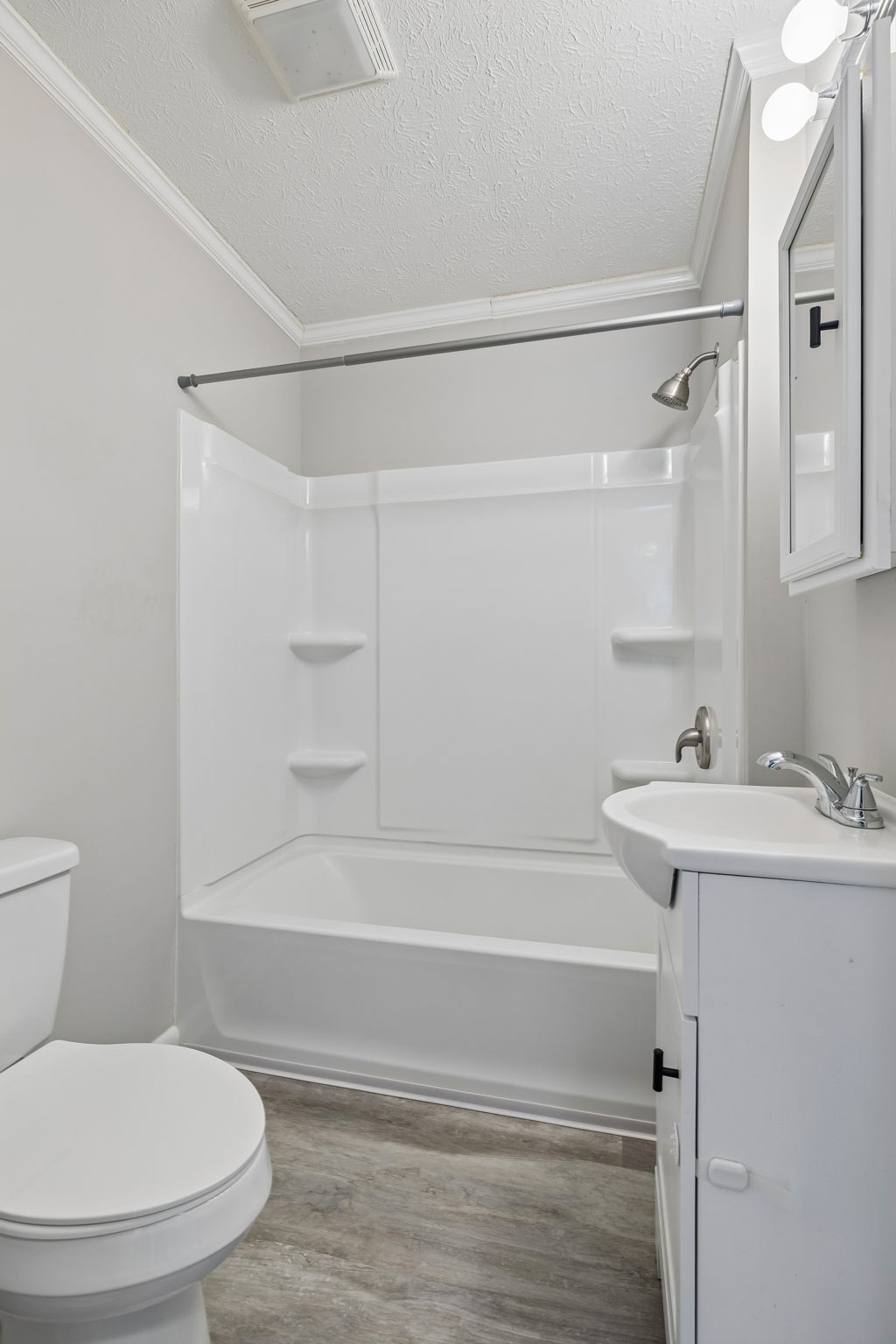 153 Old Lebanon Road Carthage, TN 37030 - Photo 22 of 29 a bathroom with a sink a toilet and shower