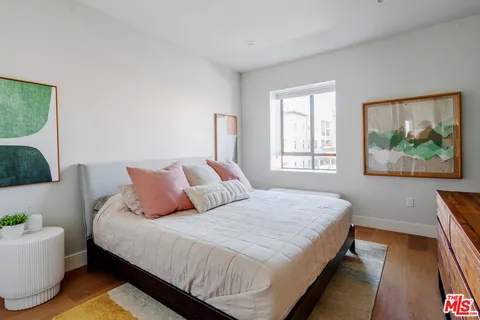 $1,468,000 | 5014 Rosewood Avenue, Los Angeles, CA 90004