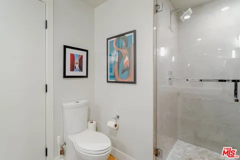 $1,468,000 | 5014 Rosewood Avenue, Los Angeles, CA 90004