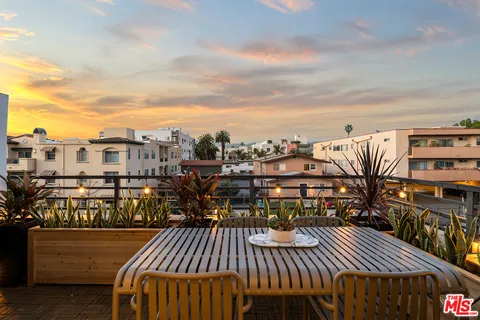 $1,468,000 | 5014 Rosewood Avenue, Los Angeles, CA 90004