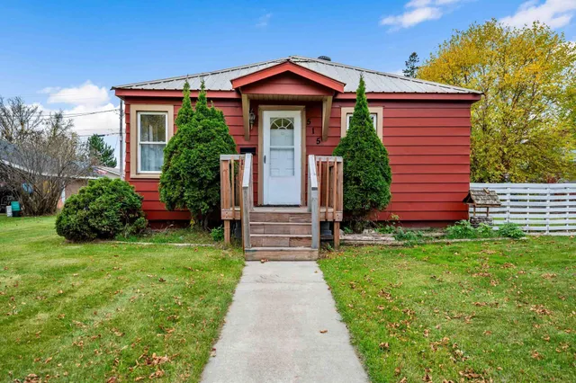 $159,900 | 515 Northwest 6th Street, Grand Rapids, MN 55744