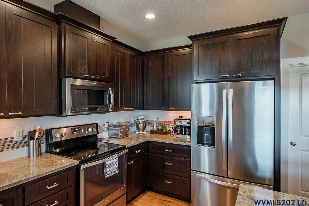 8226 Rauscher Lane Aumsville, OR 97325 - Photo 10 of 40 Gallery Image 10
