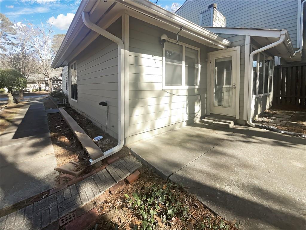 2011 Variations Drive Northeast Atlanta, GA 30329 - Photo 28 of 29