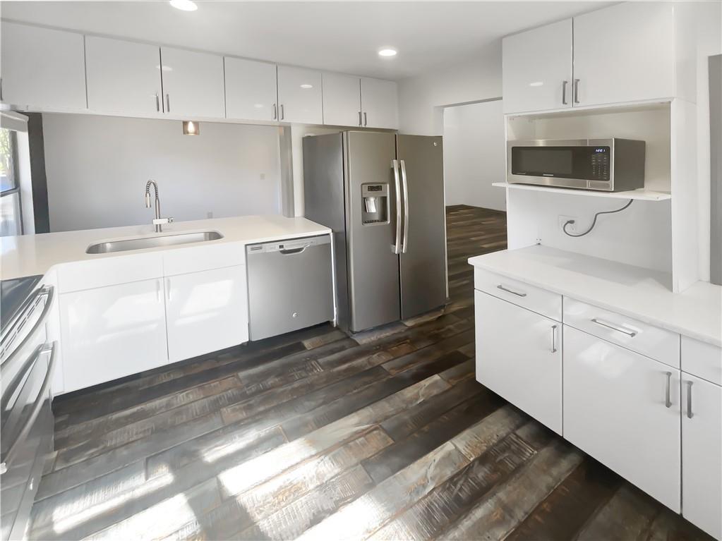 2011 Variations Drive Northeast Atlanta, GA 30329 - Photo 9 of 29